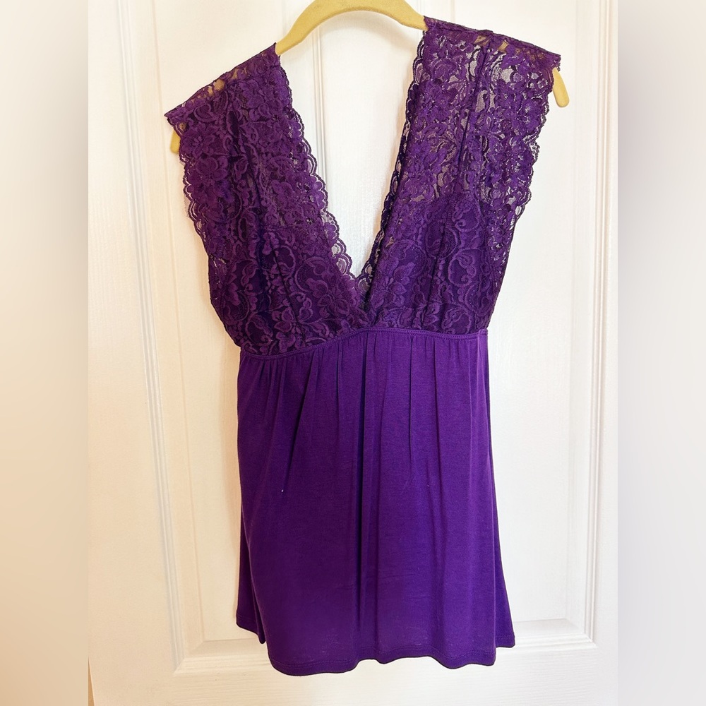 Deep purple sleeveless blouse with lace detail